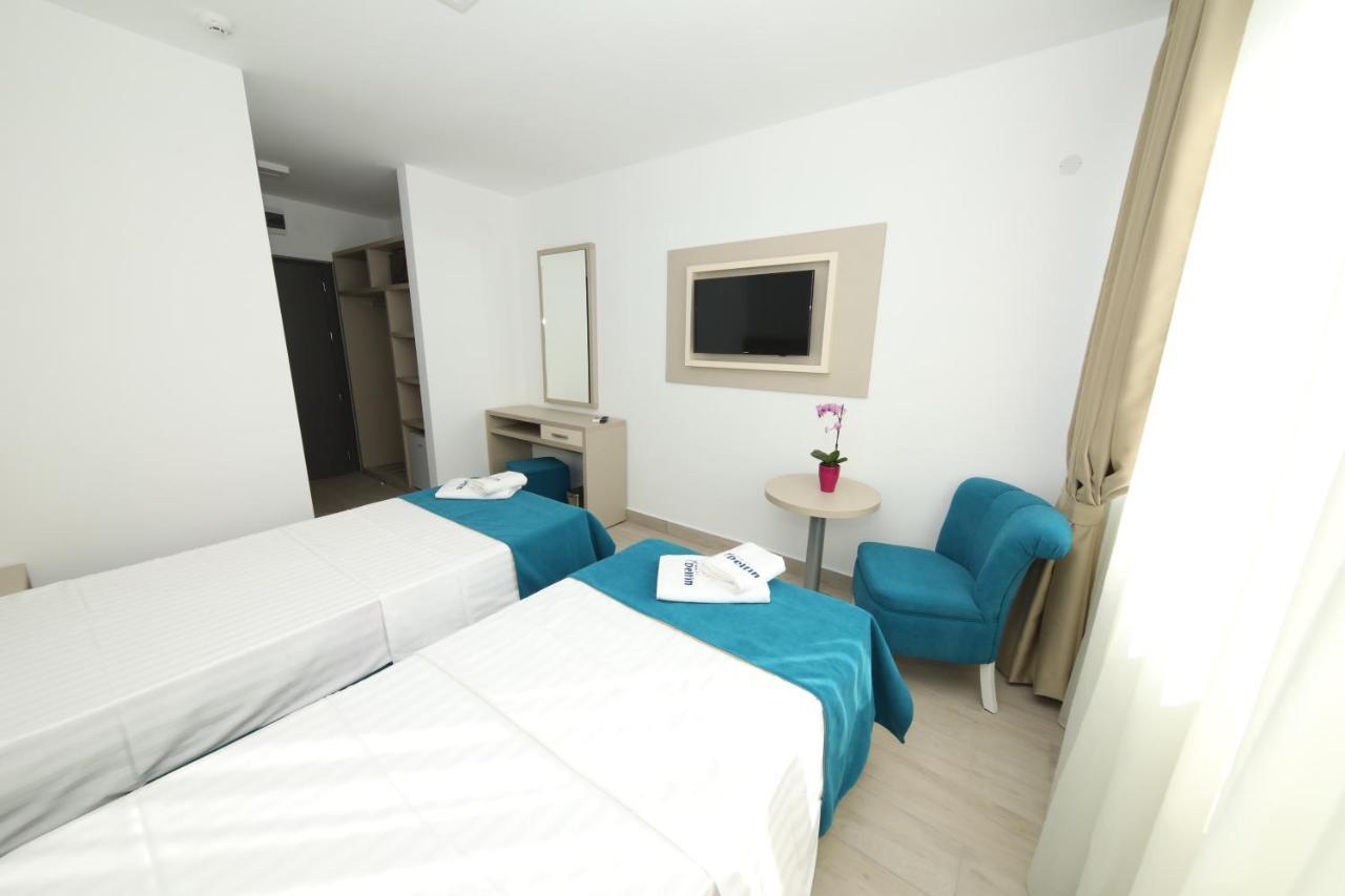 Hotel Delfin Mamaia Exterior foto